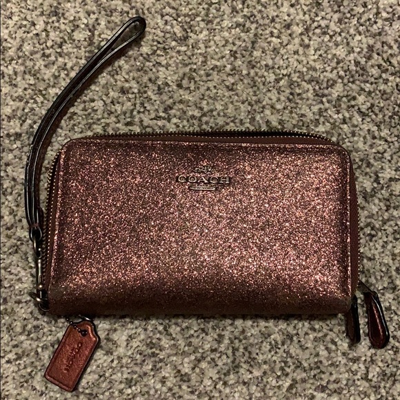 Coach Handbags - COACH wallet/ wristlet - super fun glitter!